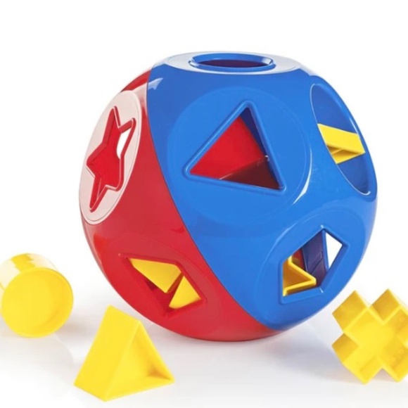 Tupperware Shape O Ball Learning Shapes Sorter Toy Learning Motor Skills New - Picture 1 of 8